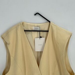 Dissh Oliver Dune Oversized Tailored Longline Sleeveless Vest Top In Yellow